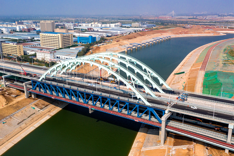 2、繁華大道橋